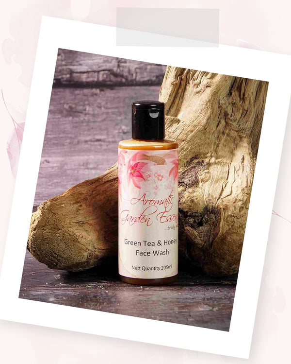 AGE Natural Green Tea & Honey Facewash | For All Skin Types